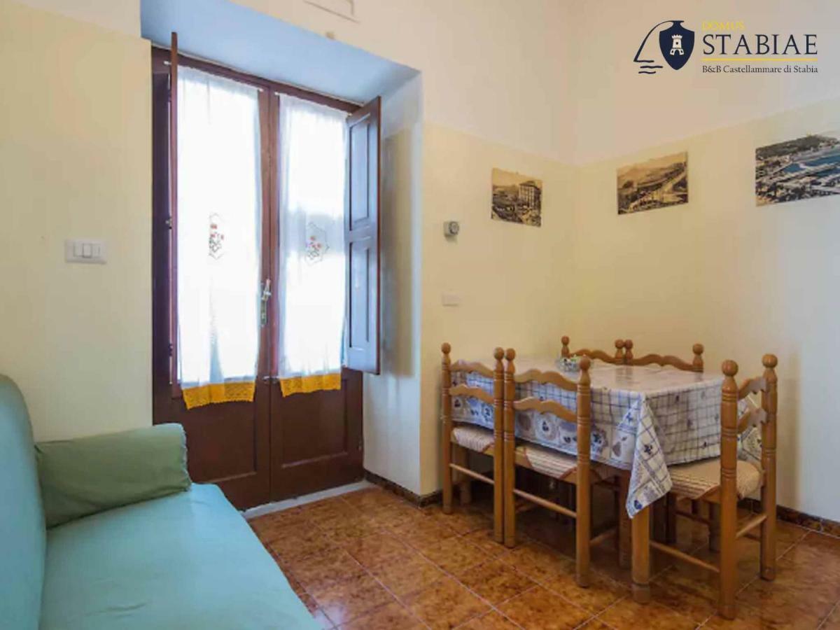 Bed and Breakfast Domus Stabiae Castellammare di Stabia Zewnętrze zdjęcie